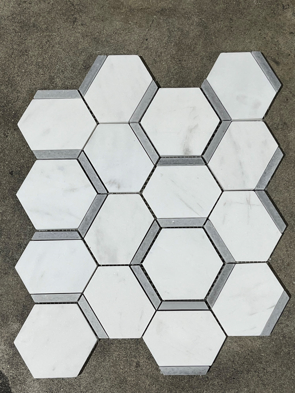 Catacomb Dolomite Misty Grey Honed Mosaic Tile