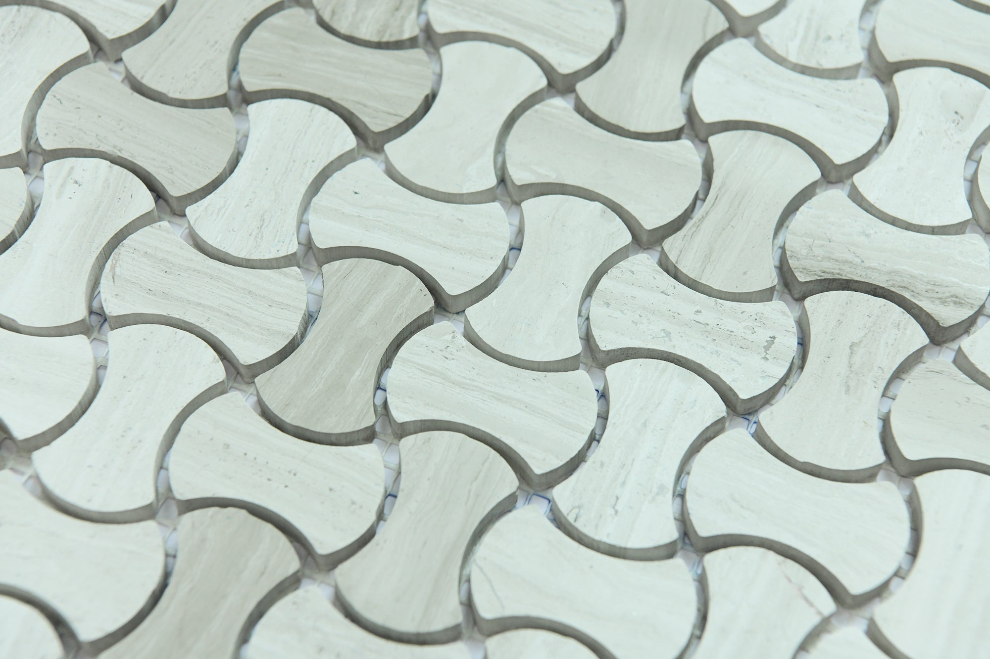 Haisa Light Axe Shape Honed Mosaic Tile