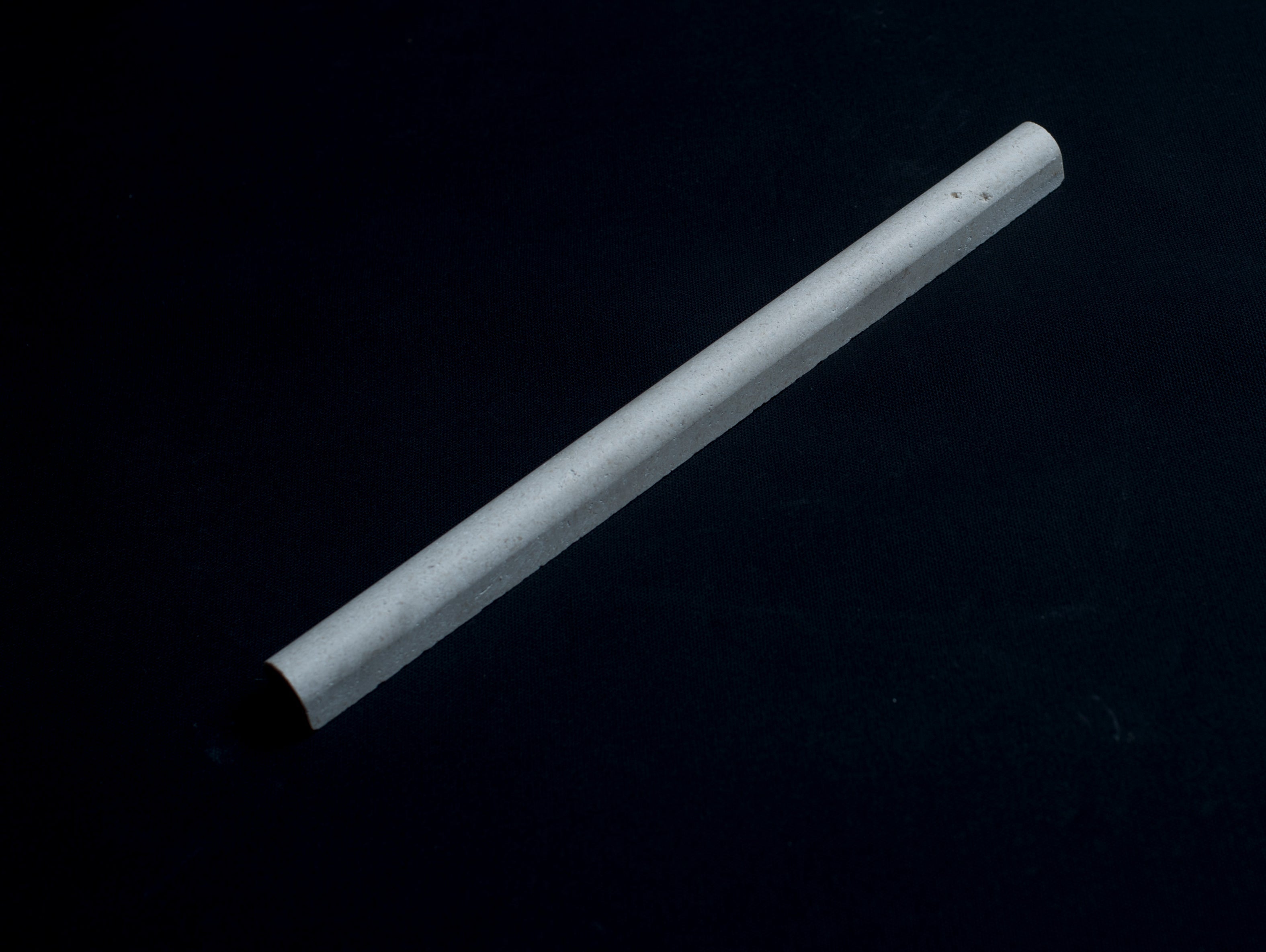 Limra Limestone Pencil Liner 3/4x12 Polished Mosaic Tile