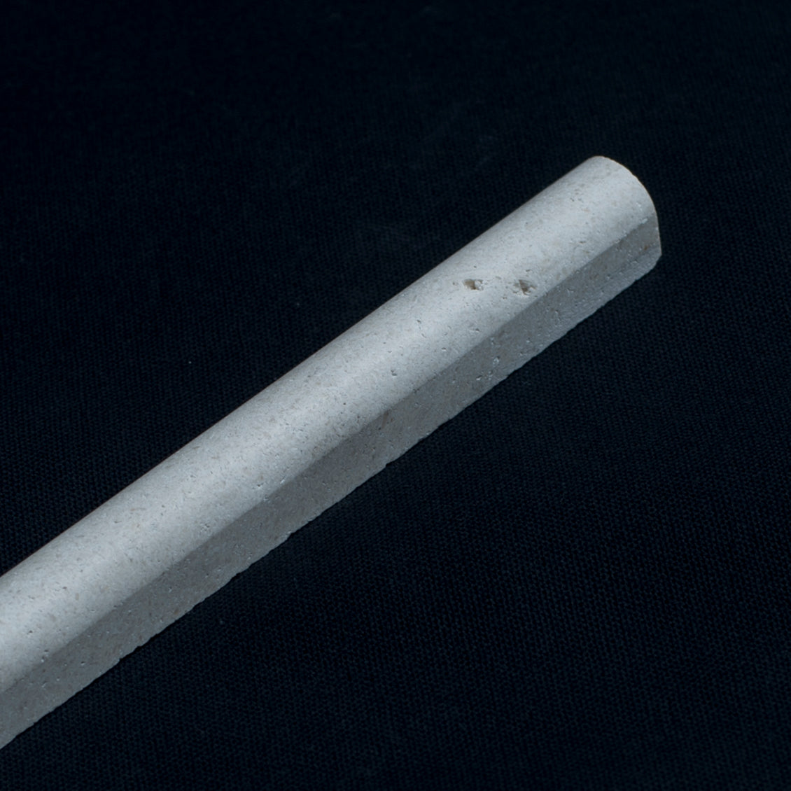Limra Limestone Pencil Liner 3/4x12 Polished Mosaic Tile