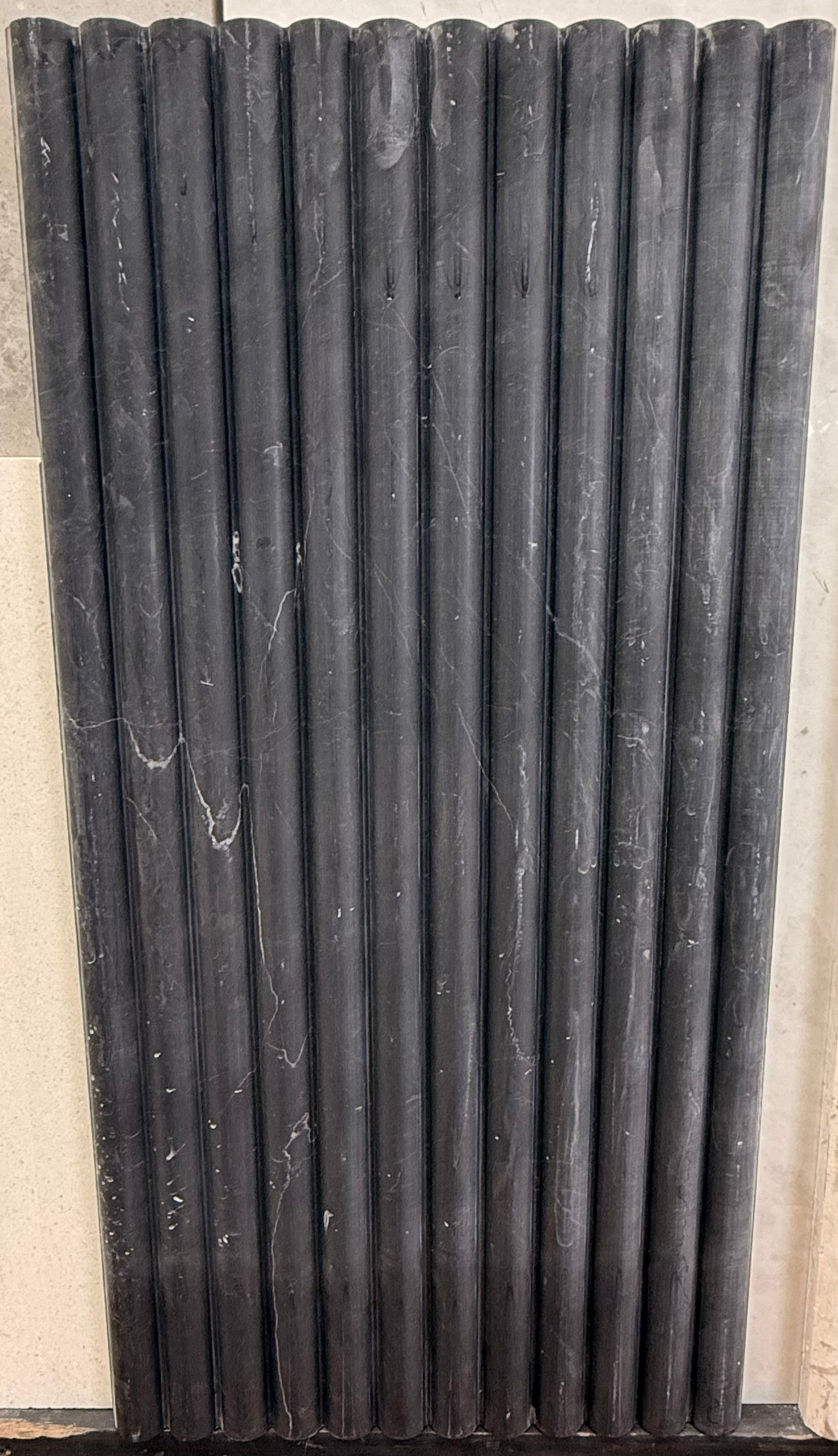 nero fluted honed